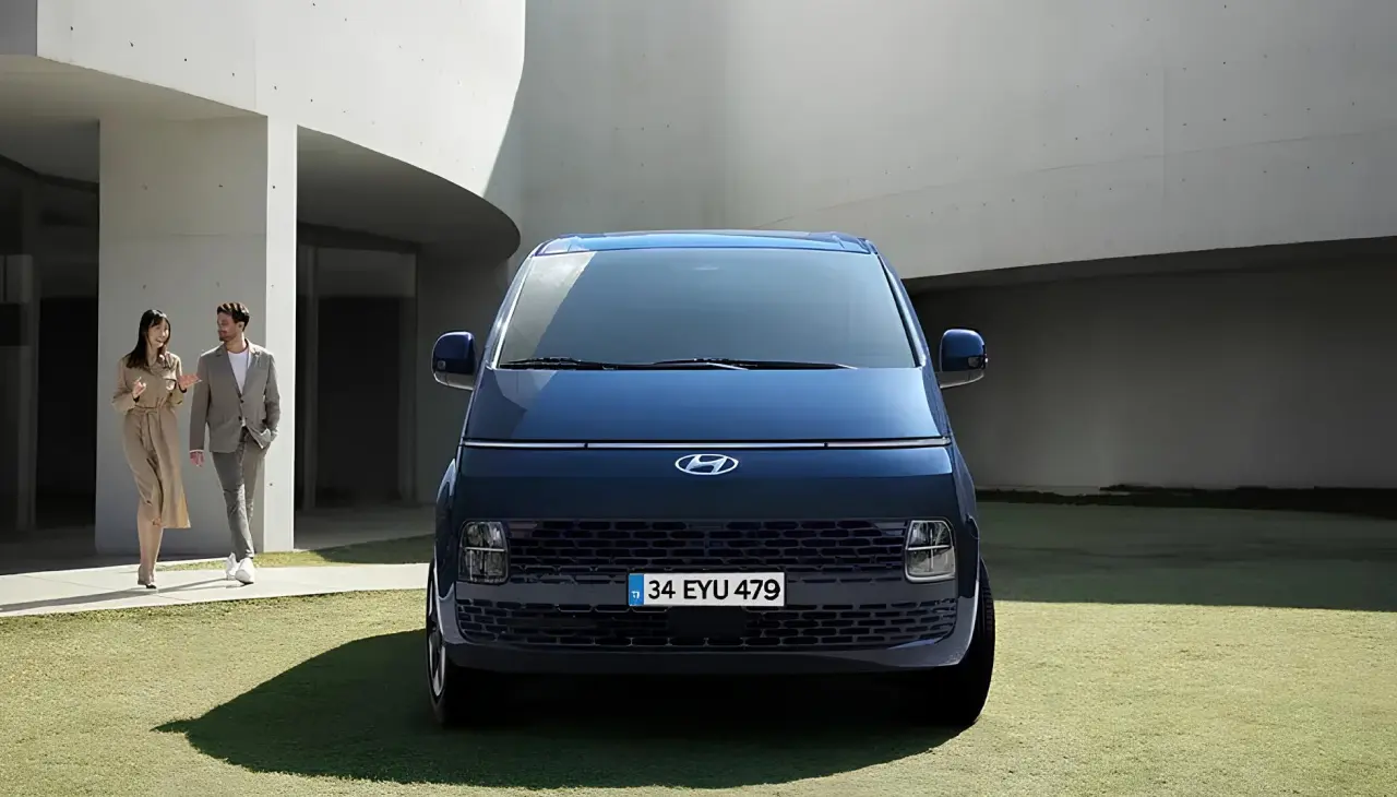 Hyundai Staria Araç Kiralama
