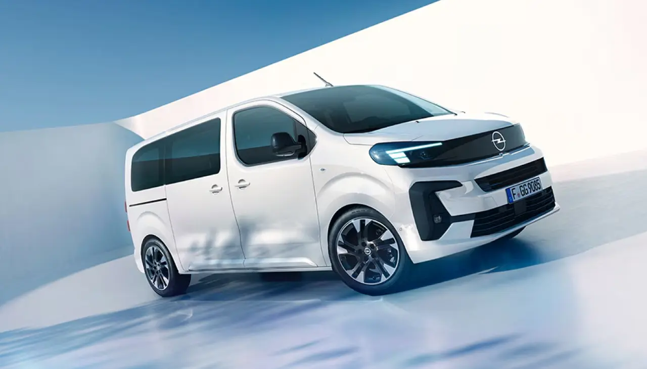 Opel Zafira Araç Kiralama