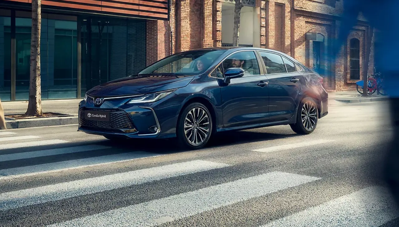 Toyota Corolla Hibrit Araç Kiralama